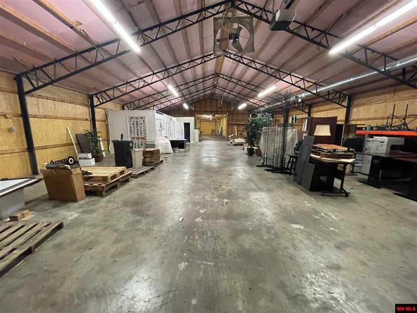223 Marion County 7015, Flippin, AR 72634